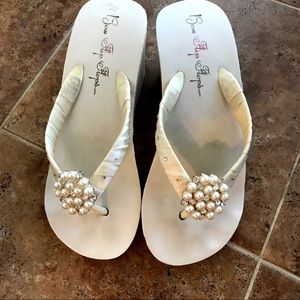 Bridal Flip Flop Wedges in Ivory 3.0”